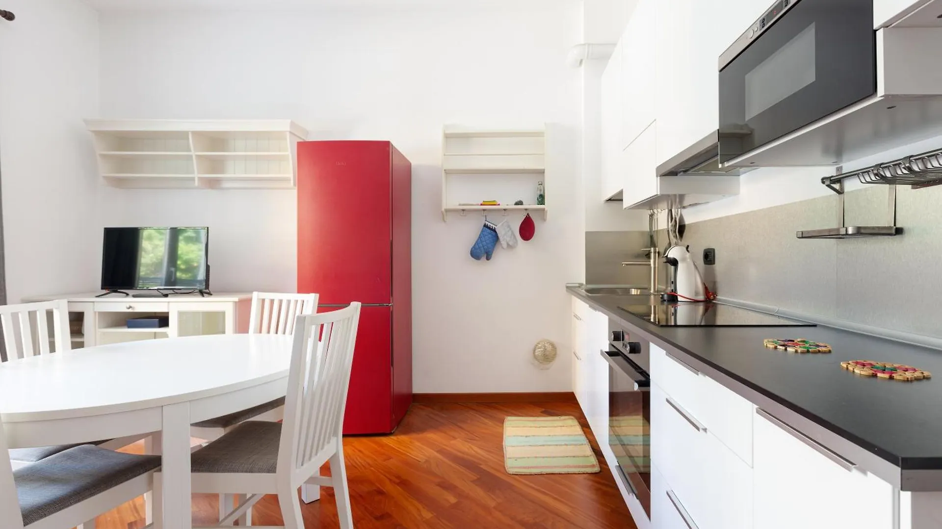 Ca' Granda M5 & Bicocca - Apartment With Parking Milan