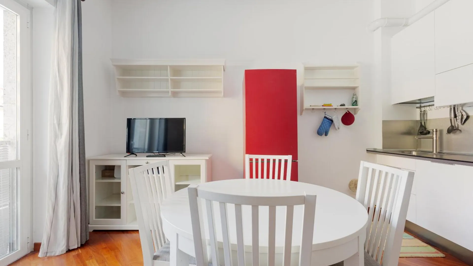 Ca' Granda M5 & Bicocca - Apartment With Parking Milan Italy